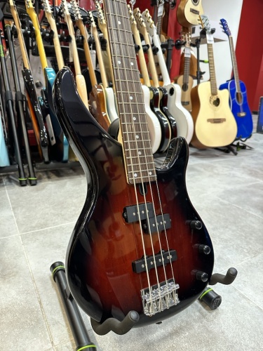 Бас гитара YAMAHA TRBX174 VIOLIN SUNBURST фото 2